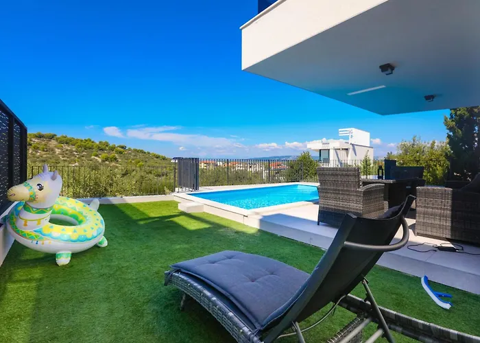 Family-friendly With Swimming Pool - 22942 Appartement Murter