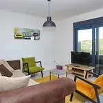 Family-friendly With Swimming Pool - 22942
