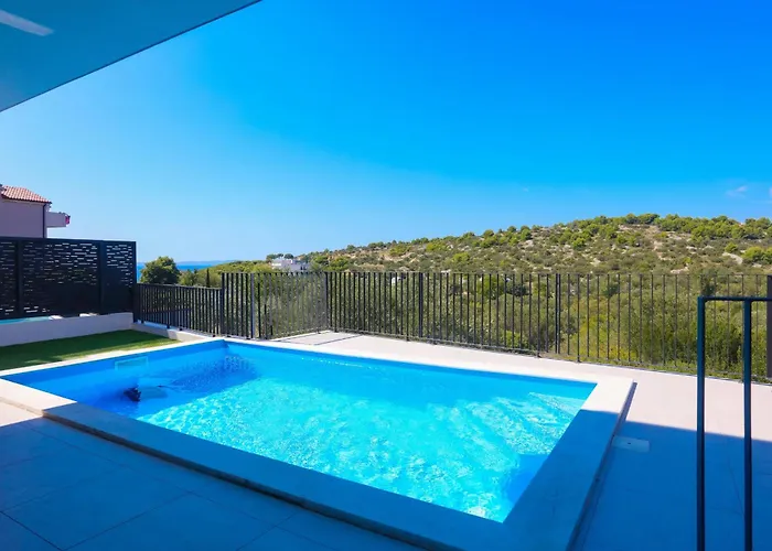 Apartamento Family-friendly With Swimming Pool - 22942